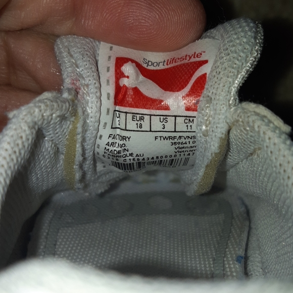 White Puma slip-on baby sneakers - Picture 3 of 3